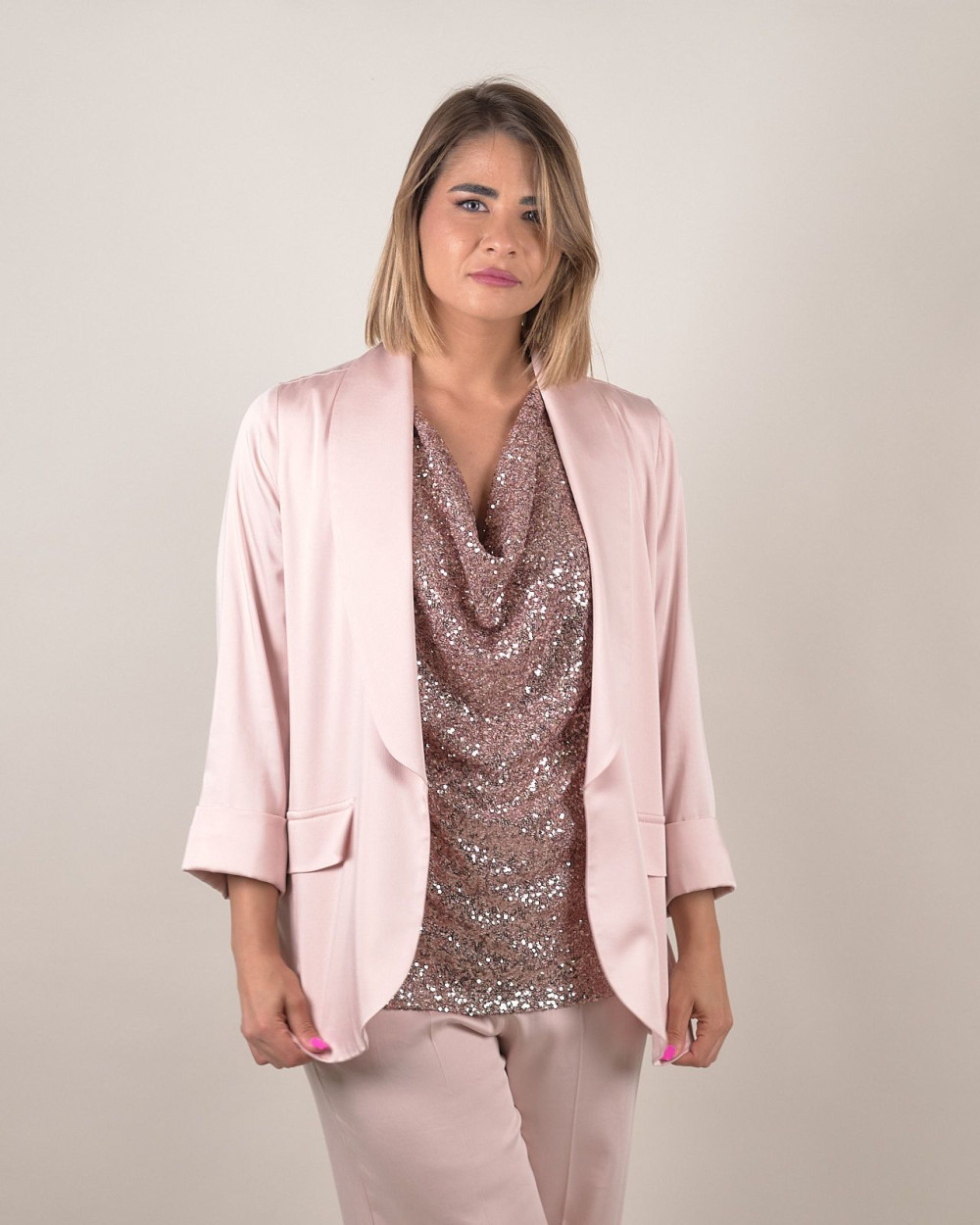 blazer-donna-elegante-003jkq-1.jpg Blazer rosa satinato con maniche 3/4 - immagine 1