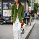 Giacca velluto a coste donna: come abbinarla Inverno 22/23 | iO Donna
