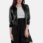 Giubbotto bomber in pelle vegana nera: ecopelle corta da donna Etsy Italia