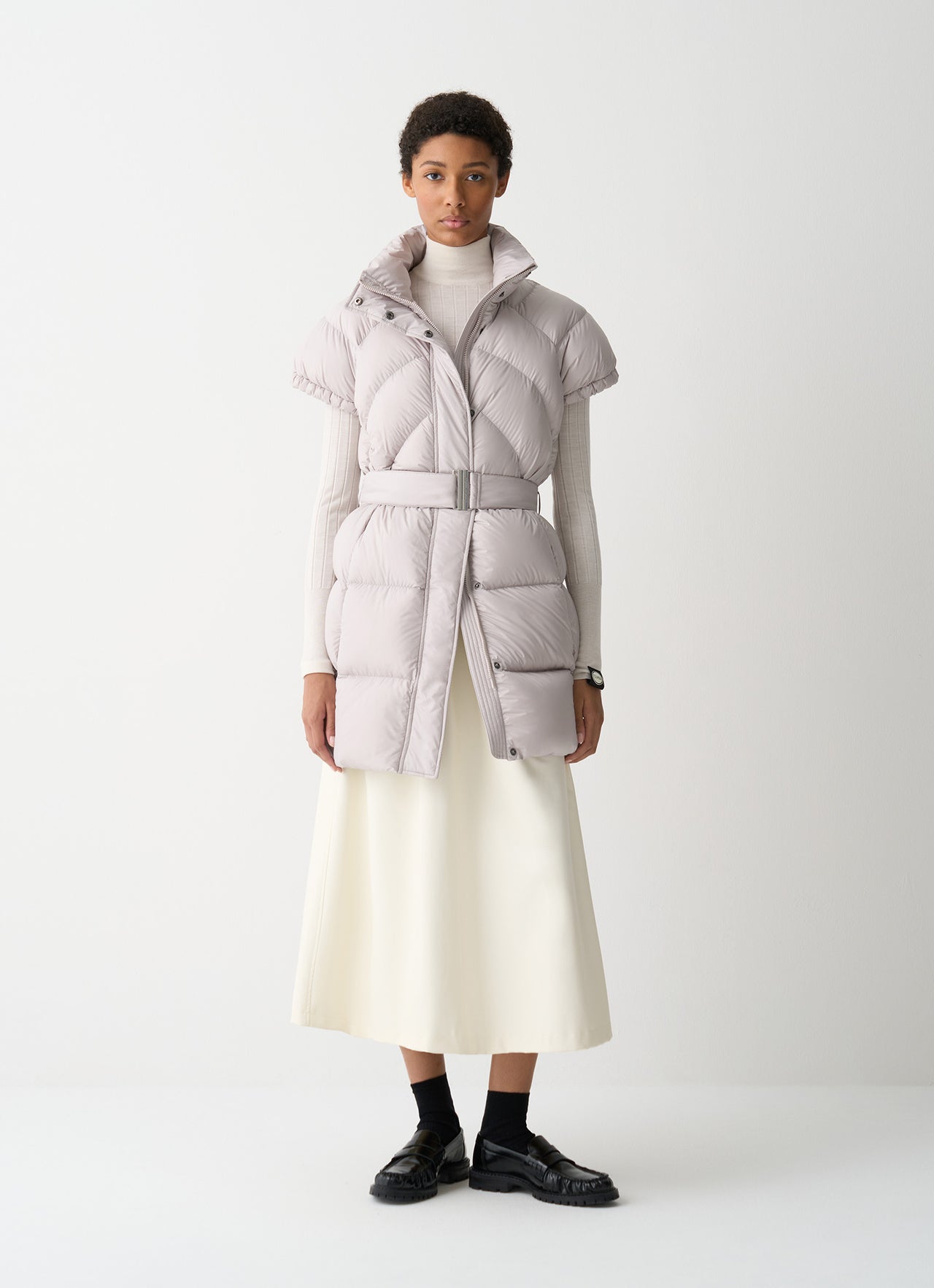 colmar-giubbotto-donna-857opx-1.jpg COLMAR giubbotto donna piumino manica corta 2246 2XX CAPTION 06 BEIGE – dodo.club - immagine 1