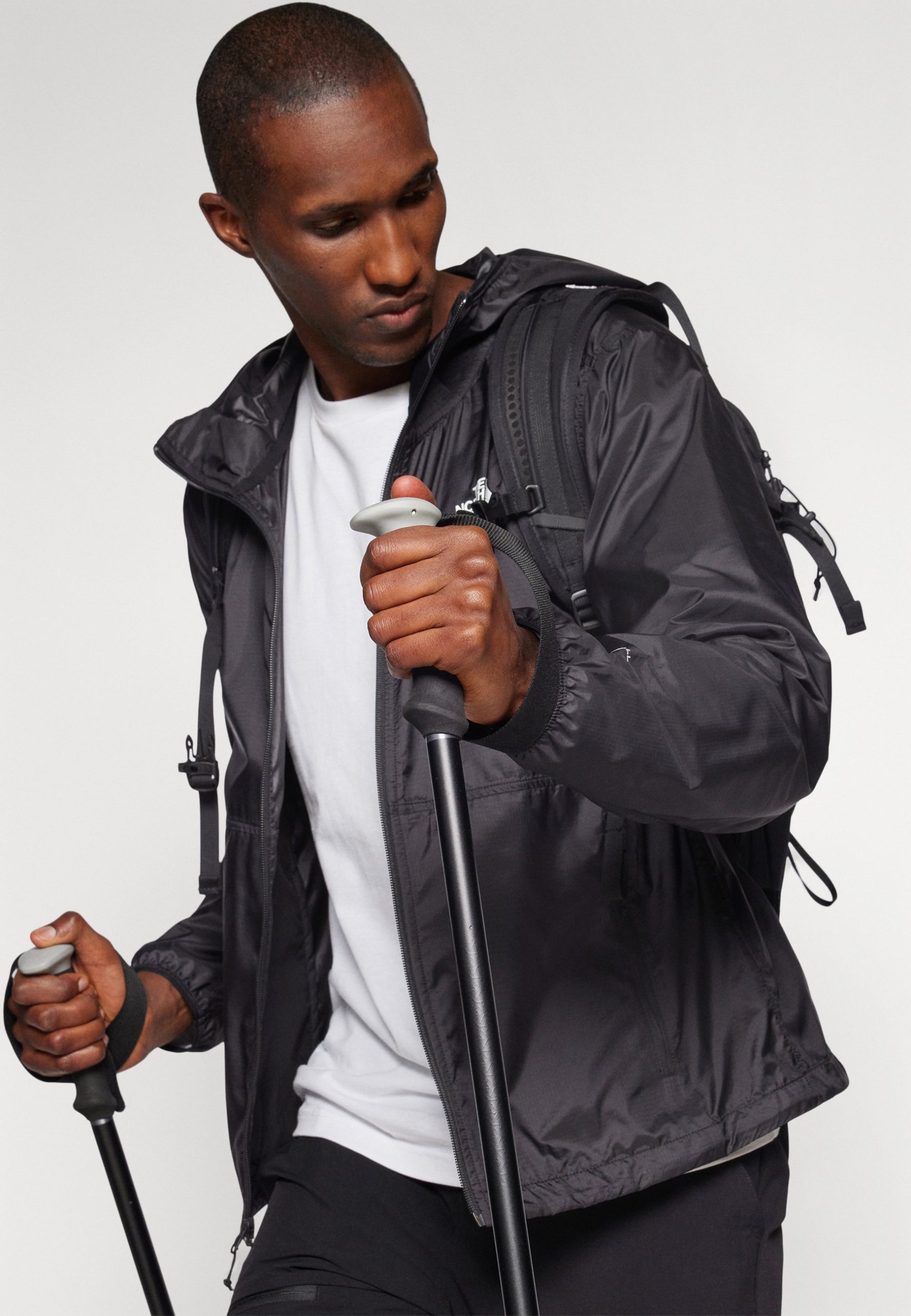 giacca-a-vento-291afy-1.jpg The North Face CYCLONE JACKET Giacca a vento black/nero Zalando.it - immagine 1