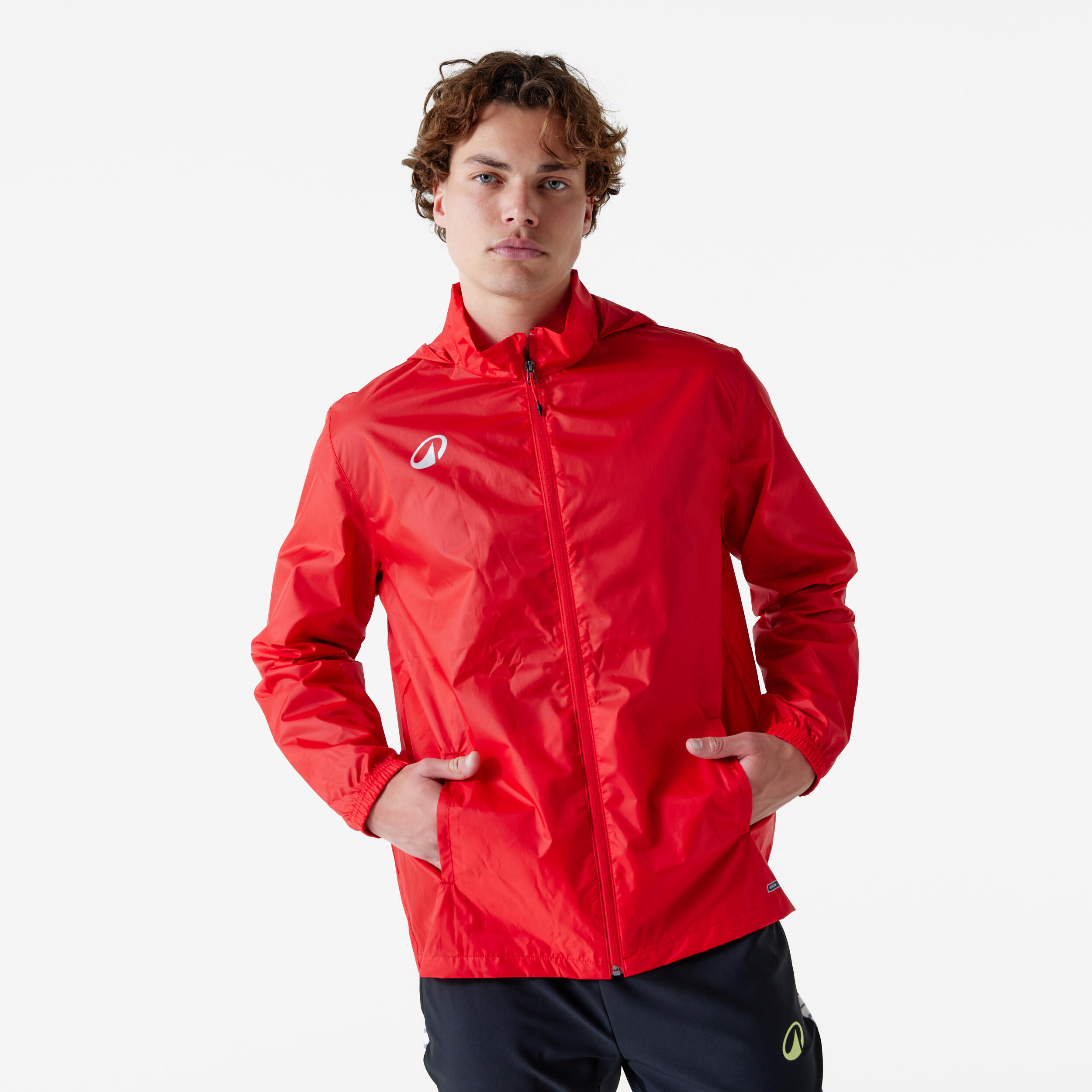 giacca-a-vento-536jsu-1.jpg Giacca a vento adulto ESSENTIEL CLUB 50 rossa - immagine 1