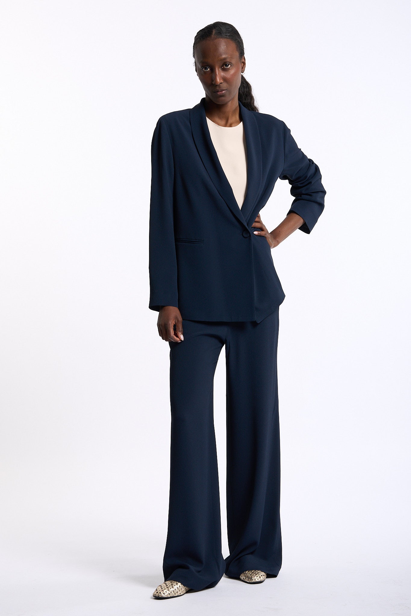 giacca-blu-donna-125koi-1.jpg Slowear Giacca in Crepe Blu Donna Motta Fashion Place - immagine 1
