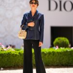 Giacca blu donna blazer abbinamento 2023: outfit eleganti | Amica