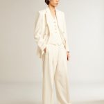 Blazer doppiopetto da donna di colore bianco vissuto