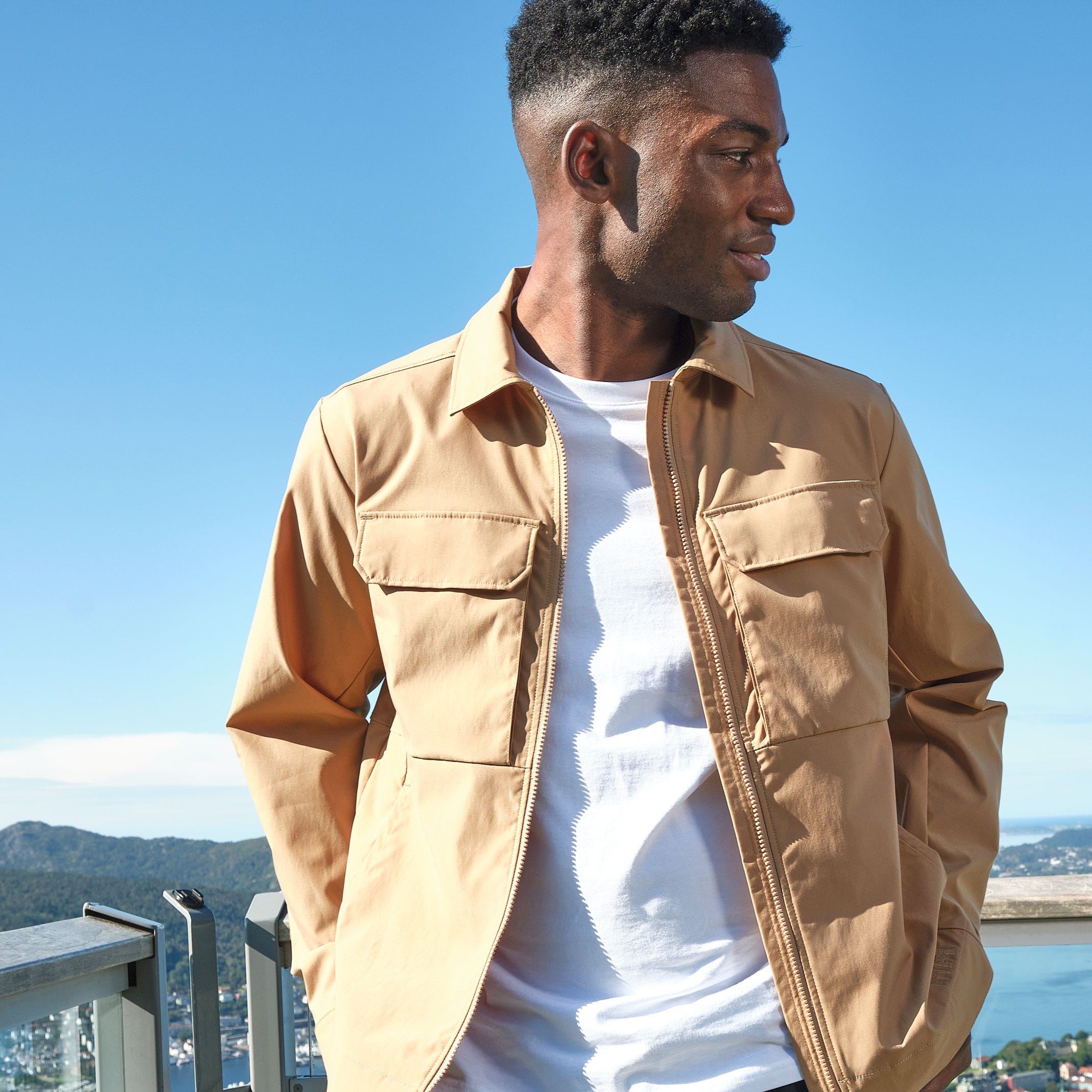giacca-leggera-uomo-381wek-1.jpg Men's Escape Lightweight Jacket - immagine 1