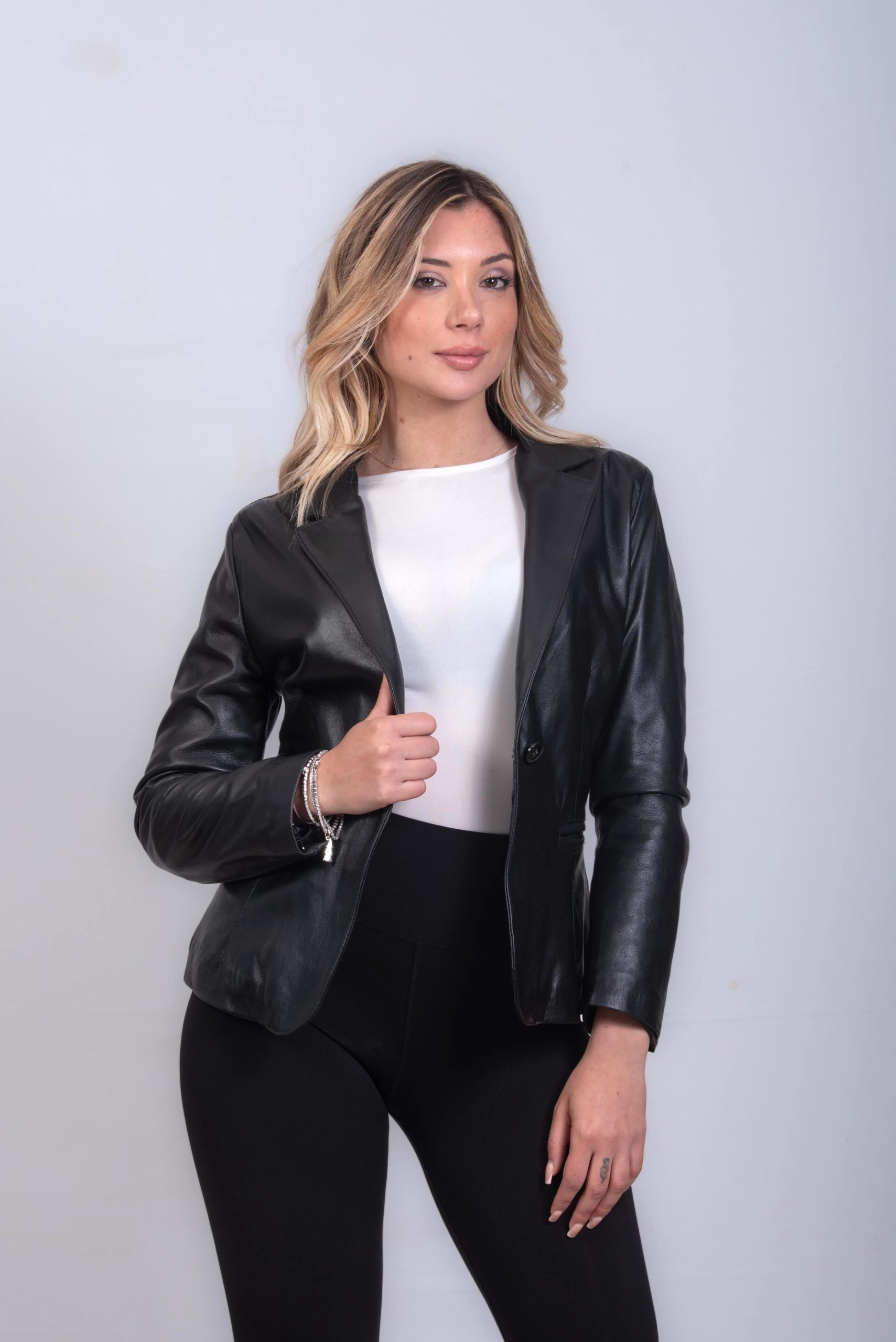 giacca-nera-donna-791gio-1.jpg GIACCA PELLE DONNA NERA MOD. ELODIE | GASC Couture - immagine 1