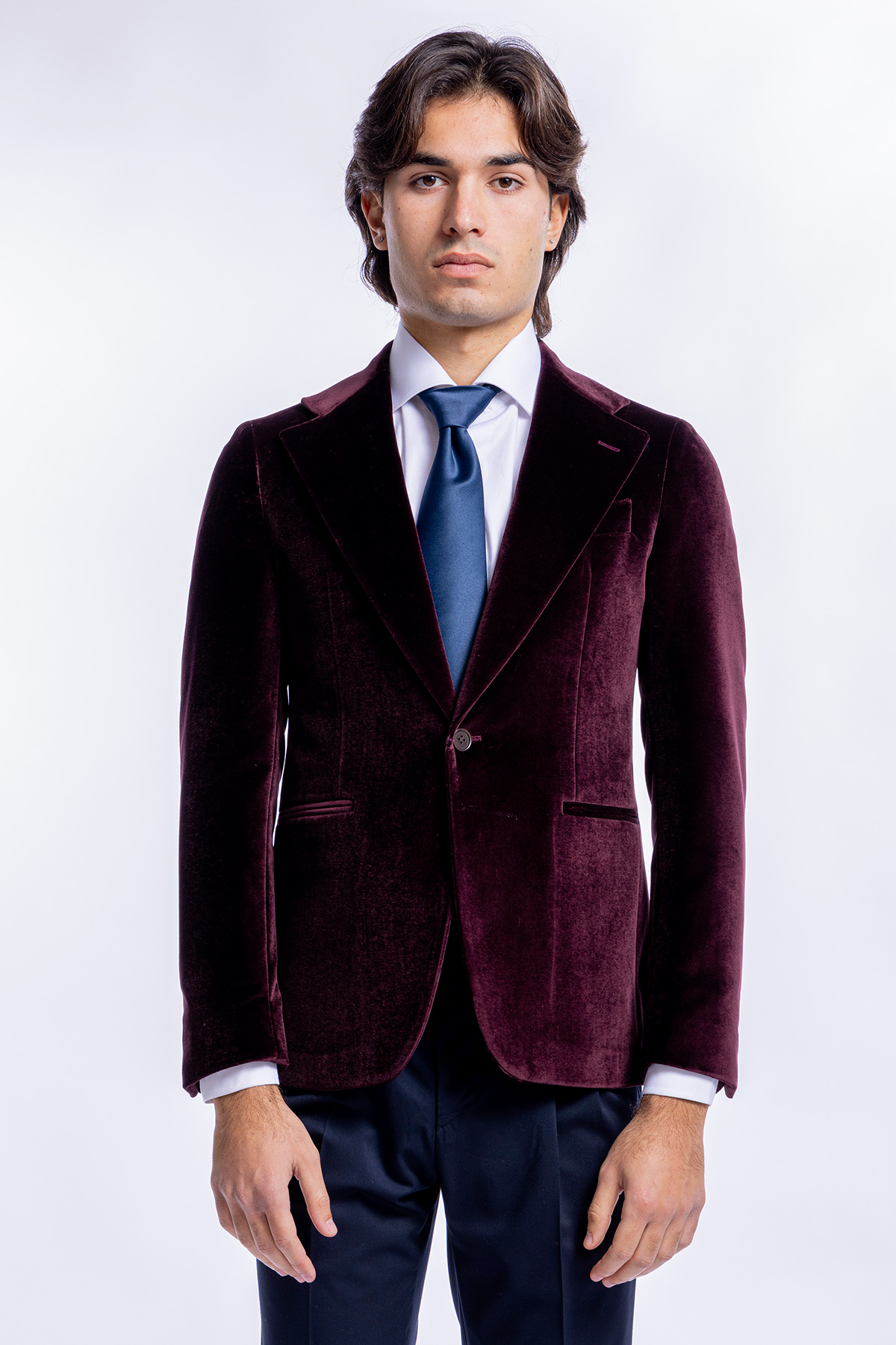 giacca-velluto-uomo-027nph-1.jpg Giacca uomo monopetto bordeaux in velluto liscio sartoriale slim fit rever largo Carillo Moda | Abbigliamento uomo e donna, scarpe e accessori - immagine 1