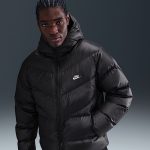 I giacconi invernali più caldi di Nike. Nike IT