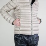 Piumino beige toast collo alto | Colmar Reboot Store | Outlet online