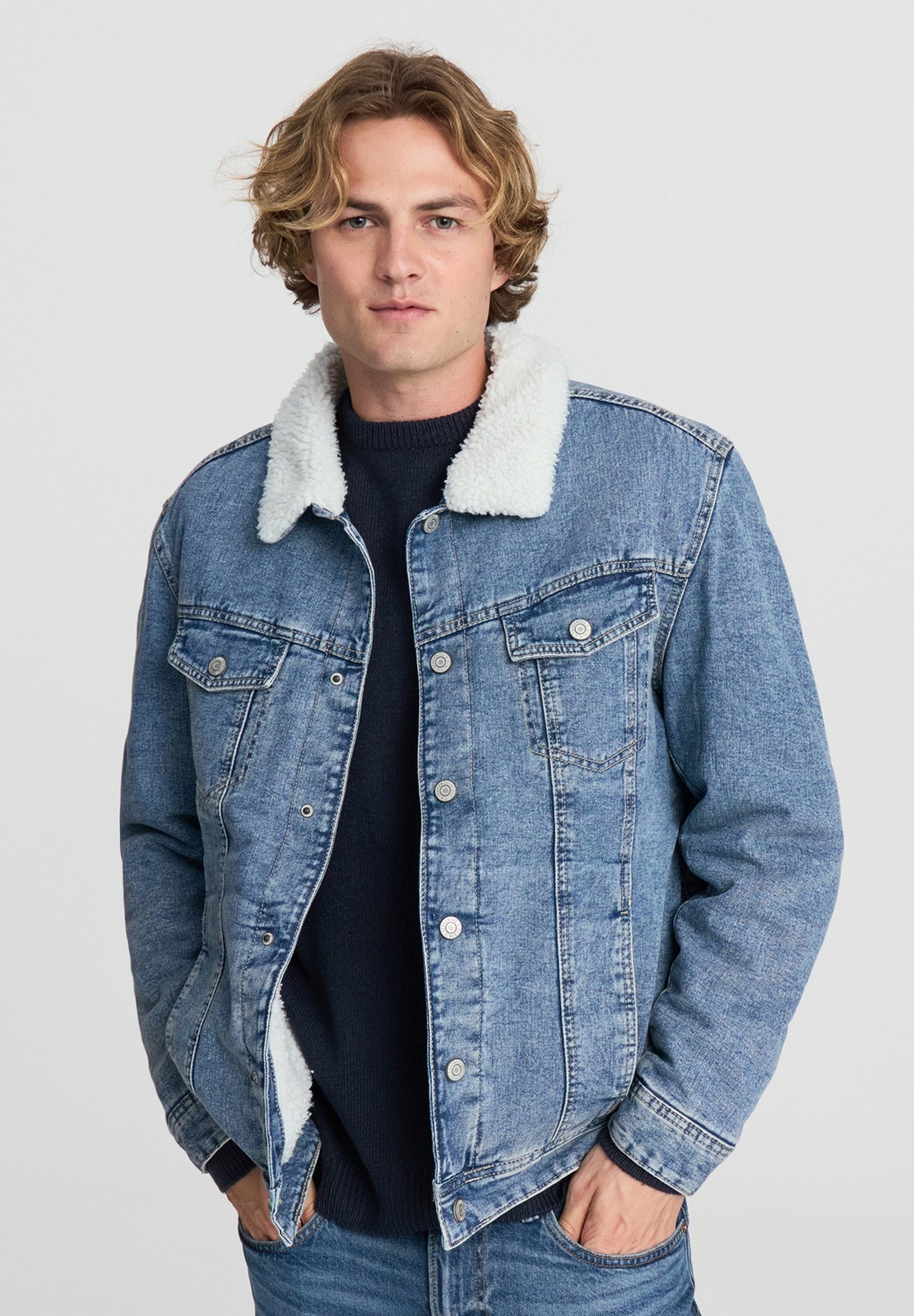giubbotto-jeans-uomo-134wsk-1.jpg Terranova INTERNO Giacca di jeans blu denim medio/lapislazzulo Zalando.it - immagine 1